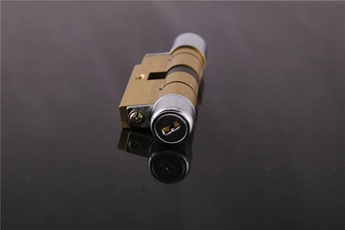 嘉鱼24小时上门开锁公司